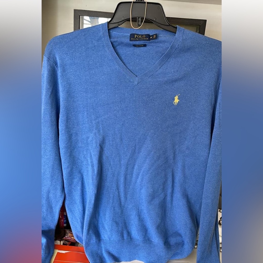 Men’s Ralph Lauren Polo sweater beautiful blue
